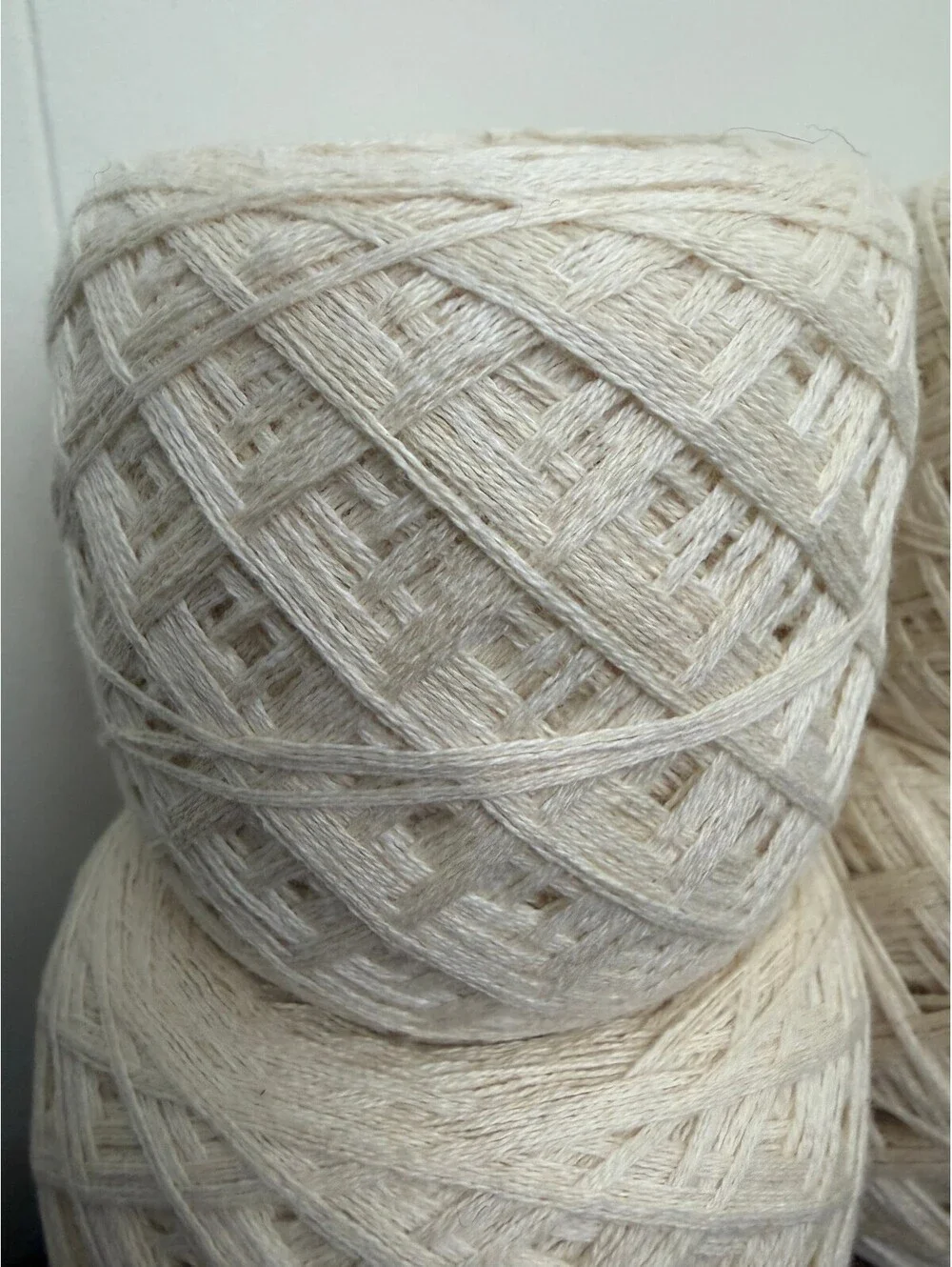 Reclaimed Yarn DK 985 Yds Buttercream Cream 430g (4 Cakes)